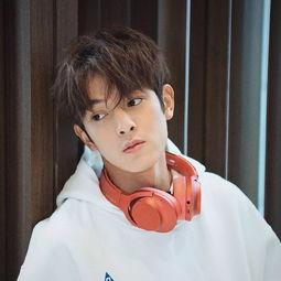 王润泽圈内最新爆料消息,揭秘娱乐圈不为人知的幕后真相